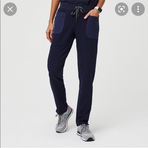 Figs Pants - FIGS Mundri Scrub Pants in Navy Blue